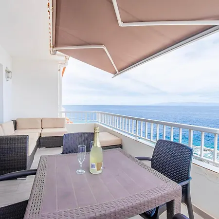 Spacious With Breath-taking Ocean Views, 13 Apartment Puerto de Santiago (Tenerife)
